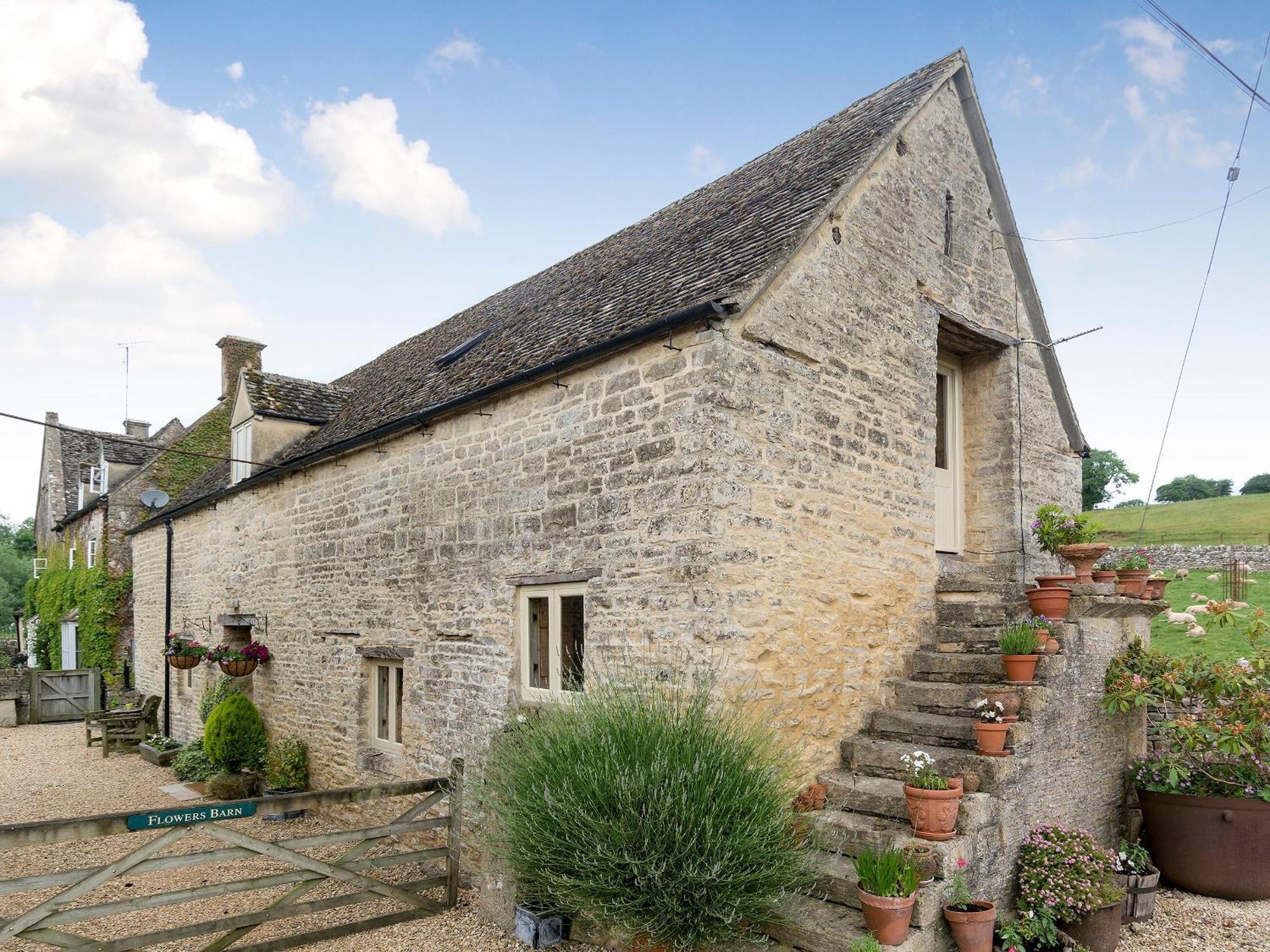 Flowers Barn Villa Daglingworth Esterno foto